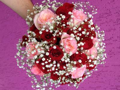 BUQUÊ NOIVA ROSAS VERMELHAS E ROSA 36 ROSAS