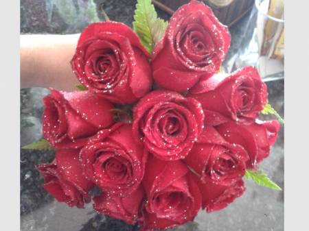 BUQUÊ NOIVA ROSAS VERMELHAS 15 ROSAS